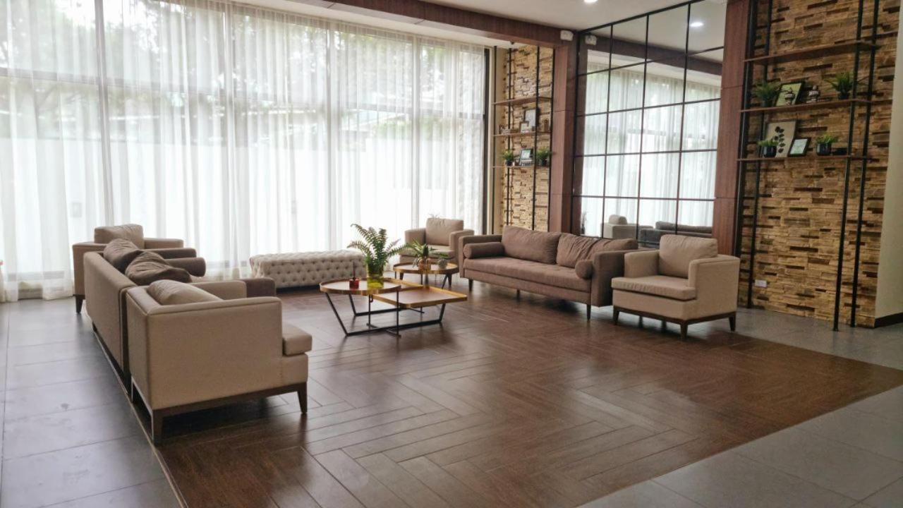 Cozynest Rentals At Brenthill Condominium Baguio City Екстер'єр фото